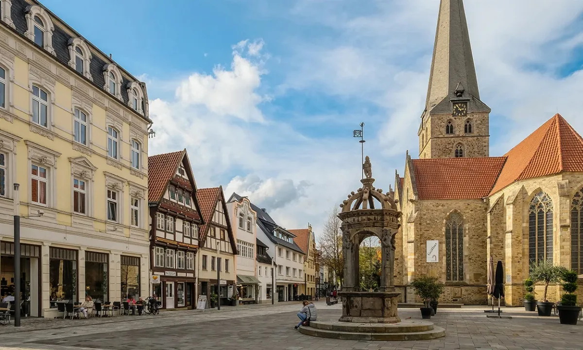 Fassadenbau Firma   Herford