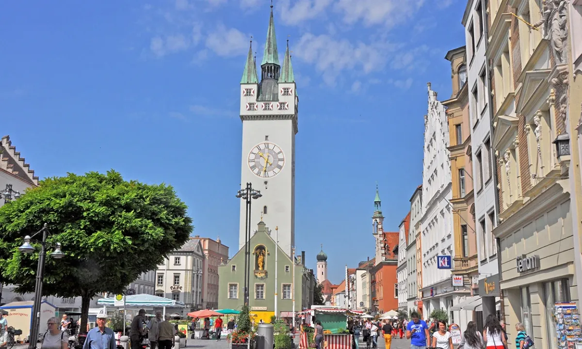 Fassadenbau Firma   Straubing