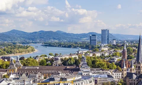 Fassadenbau Firma   Bonn